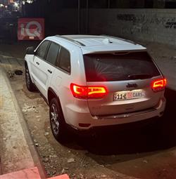 جيب جراند شيروكي